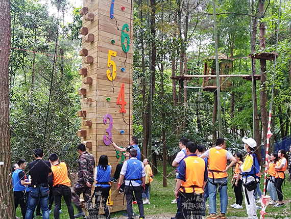 ������չ